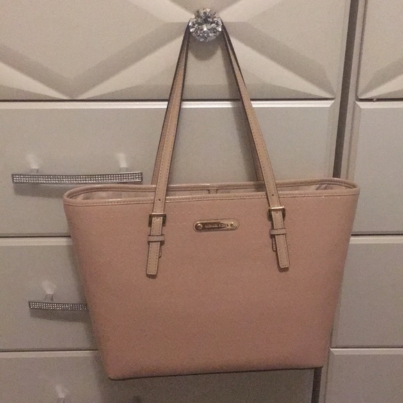 πβSOLDβπ - Picture 4 of 8